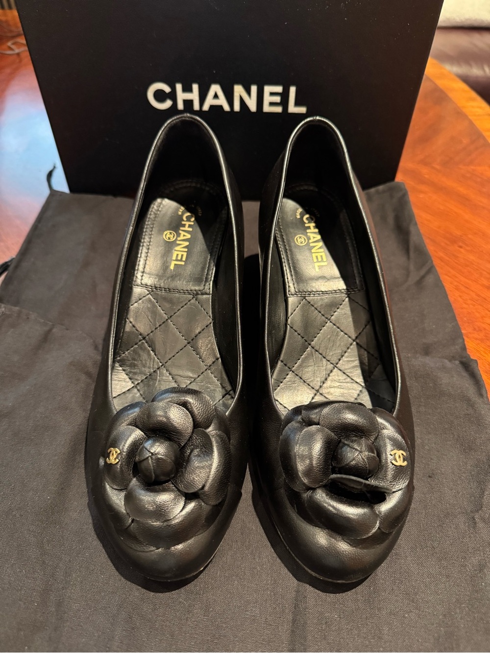 Authentic Chanel Black Leather Camellia Block Heel Pumps – Size 38C - Picture 4 of 15
